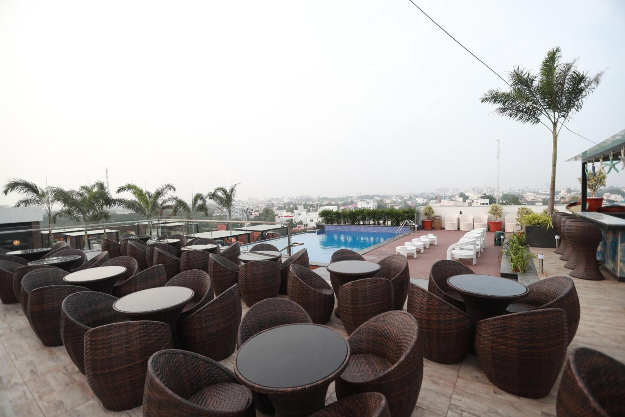 Hotel Park Elanza Chennai Eksteriør billede